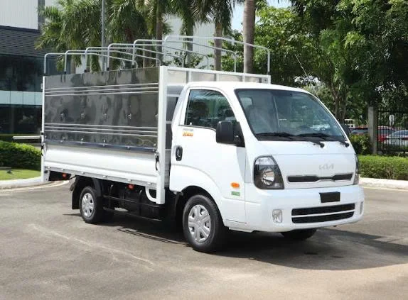 KIA K200 - Thùng Mui Bạt 3 Bửng