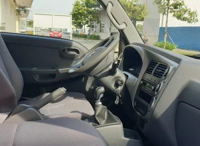 Kia k200 thùng kín