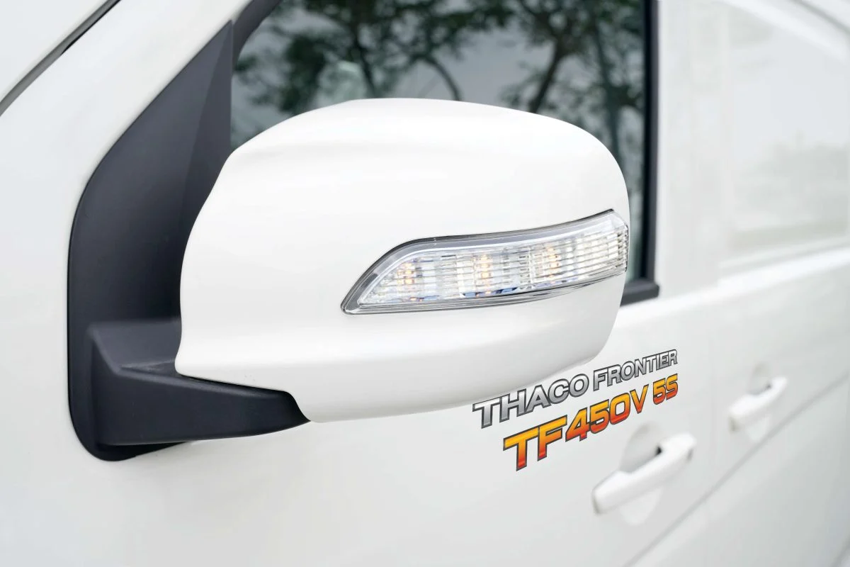 THACO VAN TF420V 2 CHỖ, thùng dài 2.3 mét
