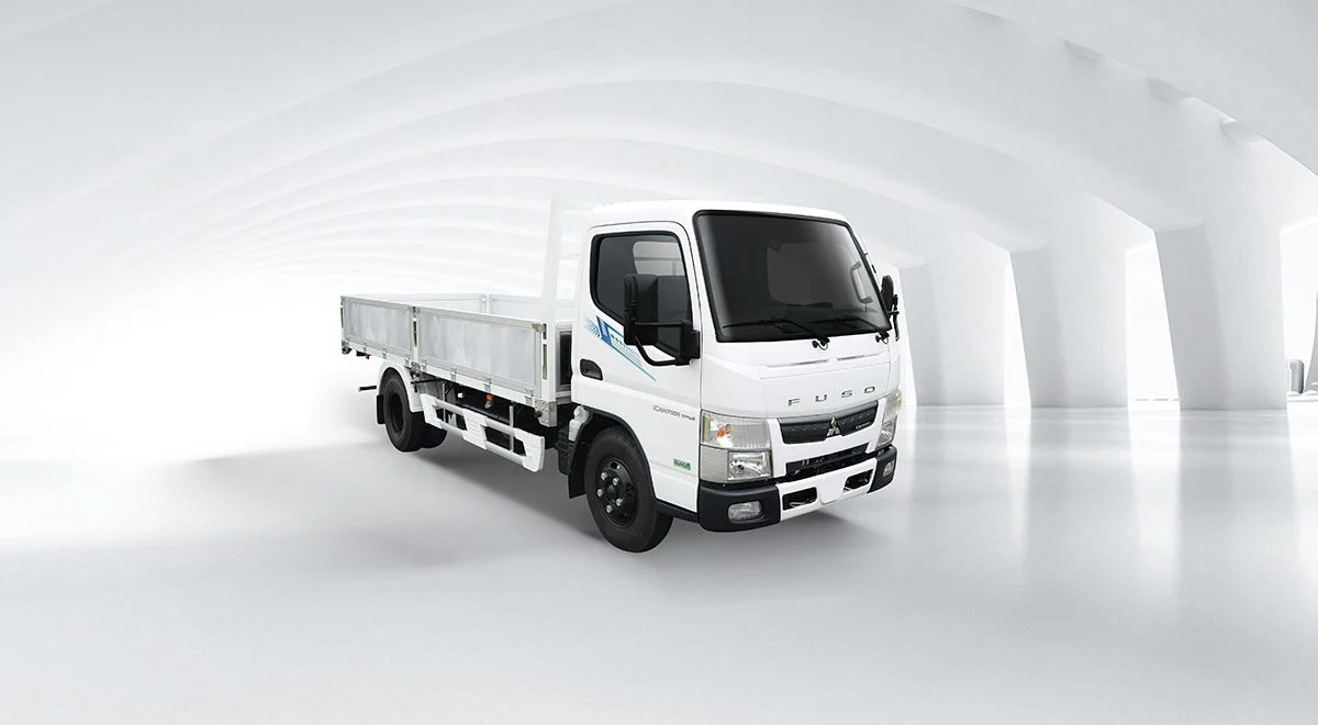 Xe tải Fuso Canter TF4.9 - tải trọng 1.99 tấn