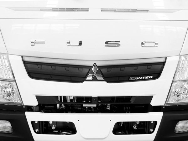 Xe tải Fuso Canter TF4.9 - tải trọng 1.99 tấn