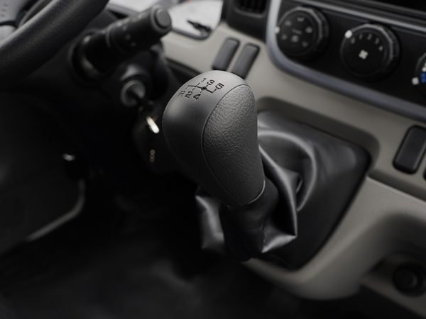 Xe tải Fuso Canter TF4.9 - tải trọng 1.99 tấn