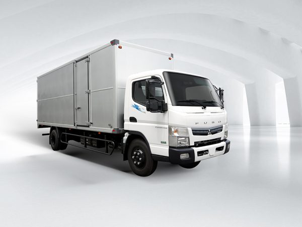 Xe tải Fuso Canter TF8.5L - tải trọng 4.4 tấn thùng 6m2
