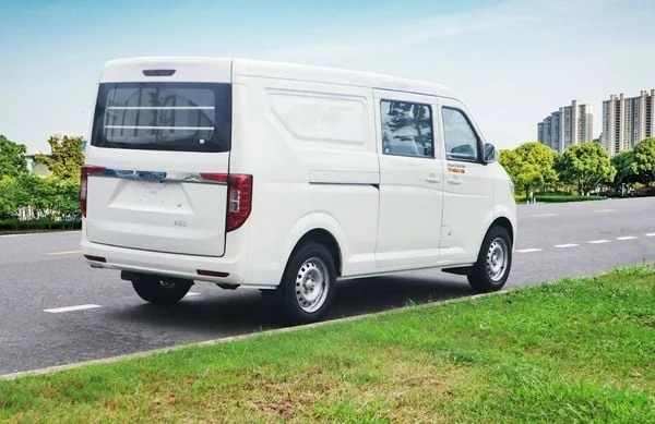 Xe tải van 5 chỗ Thaco Frontier TF450V 5S