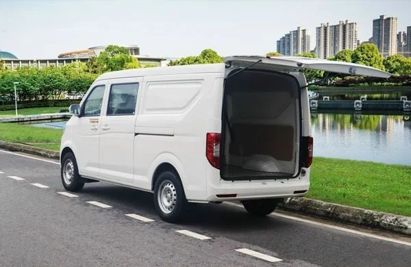 Xe tải van 5 chỗ Thaco Frontier TF450V 5S